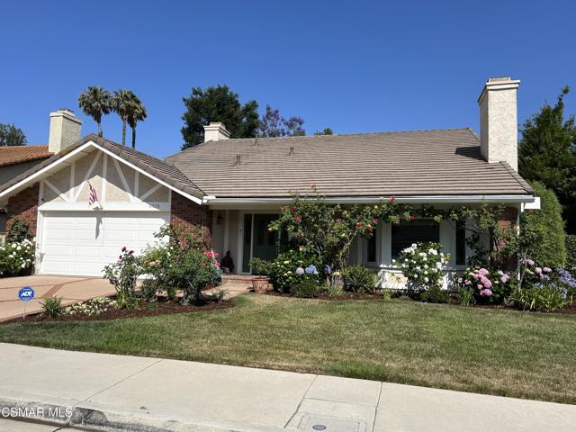6335 Germania Court, Agoura Hills CA: https://media.crmls.org/mediaz/6a81e795-be48-4d8a-bdf4-304fb79e535b.jpg