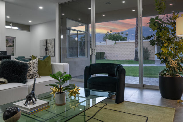 314 Desert Lakes Drive, Palm Springs CA: https://media.crmls.org/mediaz/6a82a99c-32c2-4c2f-b557-fb8bf22c393a.jpg