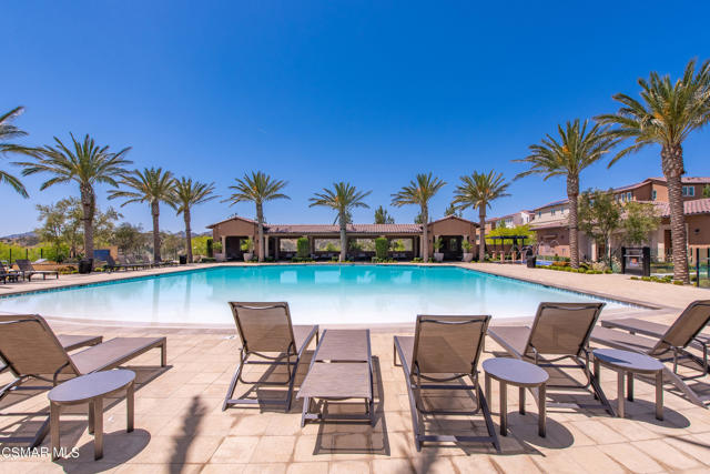 20843 Acorn Circle, Porter Ranch CA: https://media.crmls.org/mediaz/6a82f4c5-9d2b-4e08-9fb5-8cd24ae53329.jpg