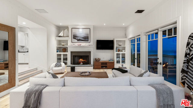 Drew Fenton | 30718 Pacific Coast Highway Malibu CA | MLS: 7678374