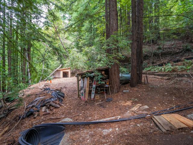 325 Woodland Drive, Scotts Valley CA: https://media.crmls.org/mediaz/6a84b5d4-55b5-4a4d-86cf-8eed67351f44.jpg