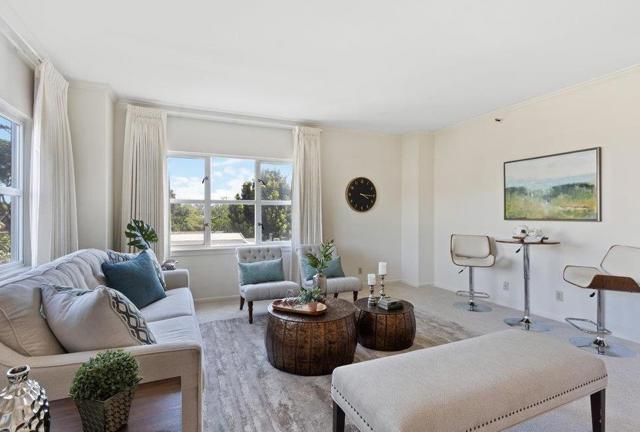 1 Baldwin Avenue, San Mateo CA: https://media.crmls.org/mediaz/6a8568da-8ce0-4d63-85ce-20ace07f937c.jpg
