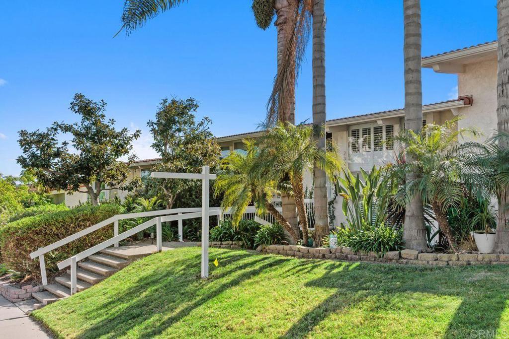 2327 Caringa Way - photo 5