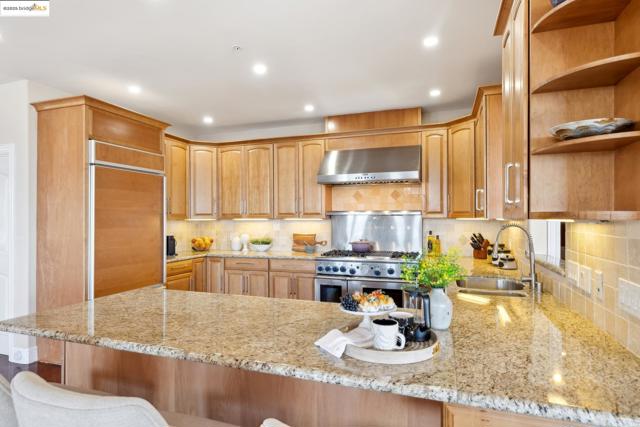 Image 13 of 60 For 1580 Regency Ct