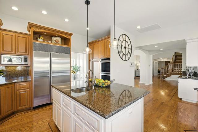 2525 Bridle Path Drive, Gilroy CA: https://media.crmls.org/mediaz/6a869bbd-ac6c-41a0-817f-c91ad43b7035.jpg