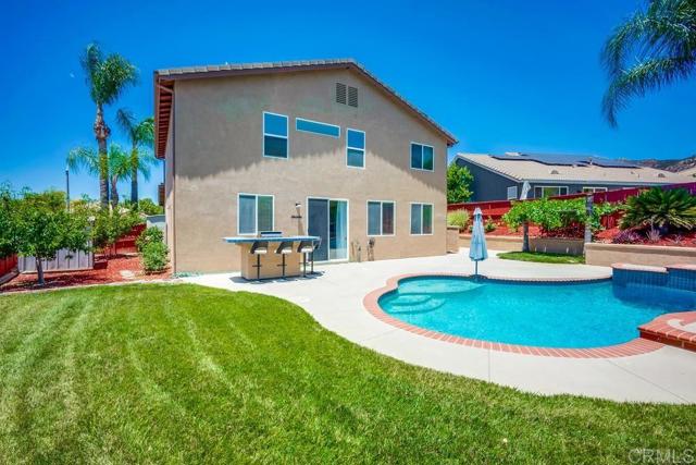 35616 Country Park Dr., Wildomar CA: https://media.crmls.org/mediaz/6a876eec-d3a0-49f0-ad2a-4c5d72bb2b18.jpg