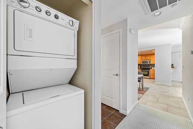 1035 Scotia Terrace, Sunnyvale CA: https://media.crmls.org/mediaz/6a886a5b-13b8-4d6c-8137-0e98af2522bf.jpg