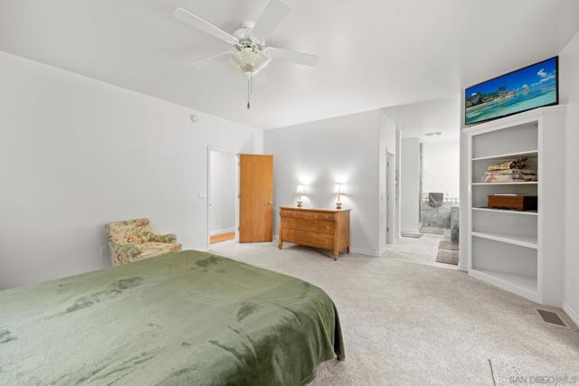 15847 Mac Tan Ln, Valley Center CA: https://media.crmls.org/mediaz/6a8914d3-e757-4d7b-823d-d0140e69b423.jpg