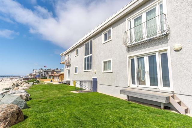 1220 Seacoast Dr., Imperial Beach CA: https://media.crmls.org/mediaz/6a89b4e4-f836-42dc-a6e9-d326a7448929.jpg
