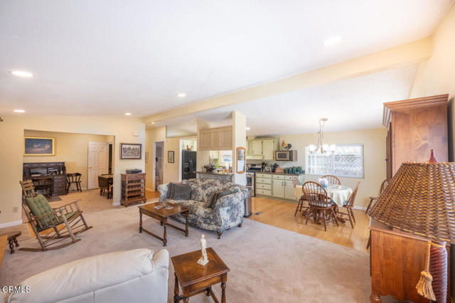 1184 N Main Street, Fort Bragg CA: https://media.crmls.org/mediaz/6a8aac8c-2867-4a4f-b2b0-e08123a1d380.jpg