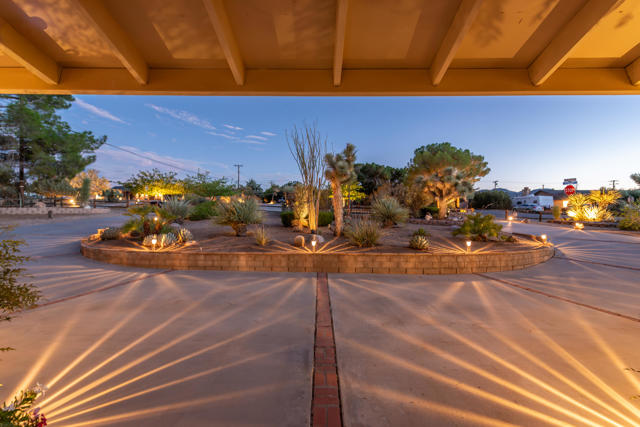 8395 Emerson Avenue, Yucca Valley CA: https://media.crmls.org/mediaz/6a8c5b94-fd62-4e03-9f7d-4cbc784cfbff.jpg