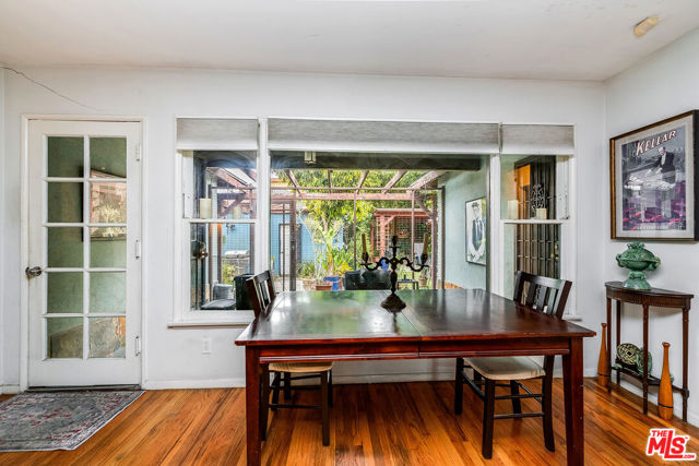 15361 Archwood Street, Van Nuys CA: https://media.crmls.org/mediaz/6a8d21cb-1982-4a09-9376-1cc6b6d49cbb.jpg