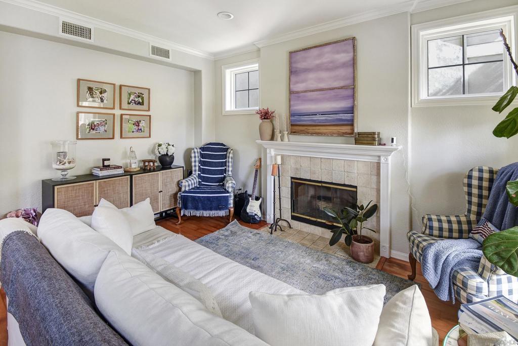 MLS #250028019SD img 11