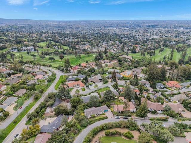 11020 Enchanto Vista Drive, San Jose CA: https://media.crmls.org/mediaz/6a8e3112-a580-4695-b530-95624fb339d1.jpg