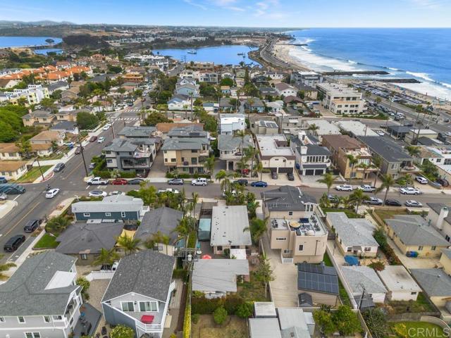 152 54 Redwood Avenue, Carlsbad CA: https://media.crmls.org/mediaz/6a8e3ec3-7818-45aa-bdd4-6619225b2942.jpg