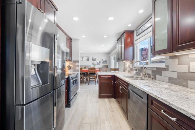 460 La Crosse Drive, Morgan Hill CA: https://media.crmls.org/mediaz/6a8e96ba-40dc-440d-b25a-3e5ea6e1b9eb.jpg