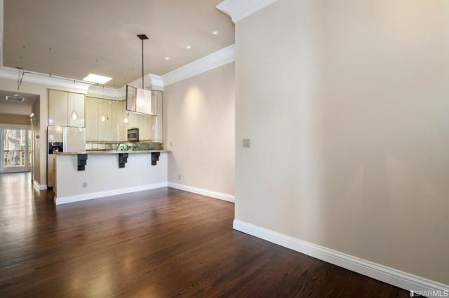 3822 22nd Street, San Francisco CA: https://media.crmls.org/mediaz/6a8ec21d-6124-4b4b-8a1b-433e375e868d.jpg