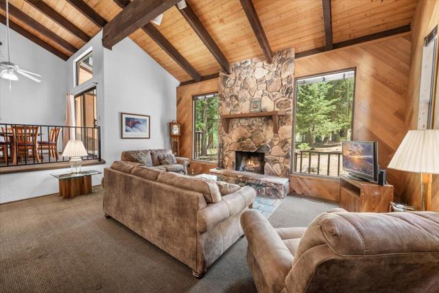 43706 Sand Canyon Road, Big Bear CA: https://media.crmls.org/mediaz/6a91dc77-5fd4-457d-8657-b0539ea04923.jpg