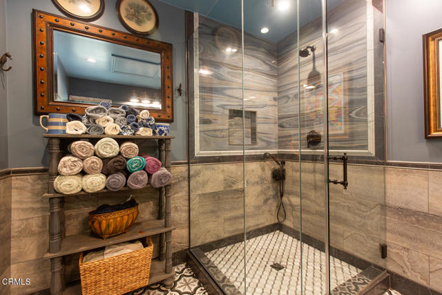 Detail Gallery Image 13 of 28 For 11 N San Gabriel Canyon Rd, Azusa,  CA 91702 - 2 Beds | 1 Baths