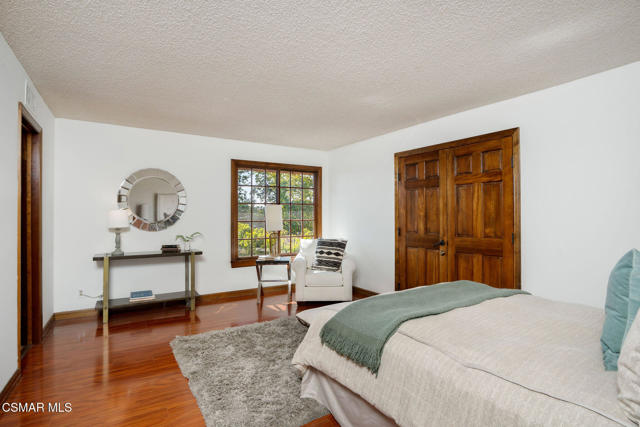 2457 Angelo Drive, Los Angeles CA: https://media.crmls.org/mediaz/6a9431d5-2347-4c25-b293-7622fdae68b3.jpg