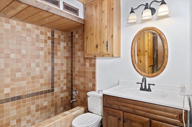 1482 Wilt Rd., Fallbrook CA: https://media.crmls.org/mediaz/6a94b457-7f61-4853-8fd6-44f391aa93bb.jpg