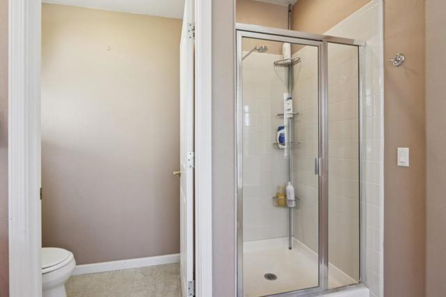 540 Lavender Way, Hollister CA: https://media.crmls.org/mediaz/6a9585ad-05c2-47e8-abf2-a7f274dd2a37.jpg