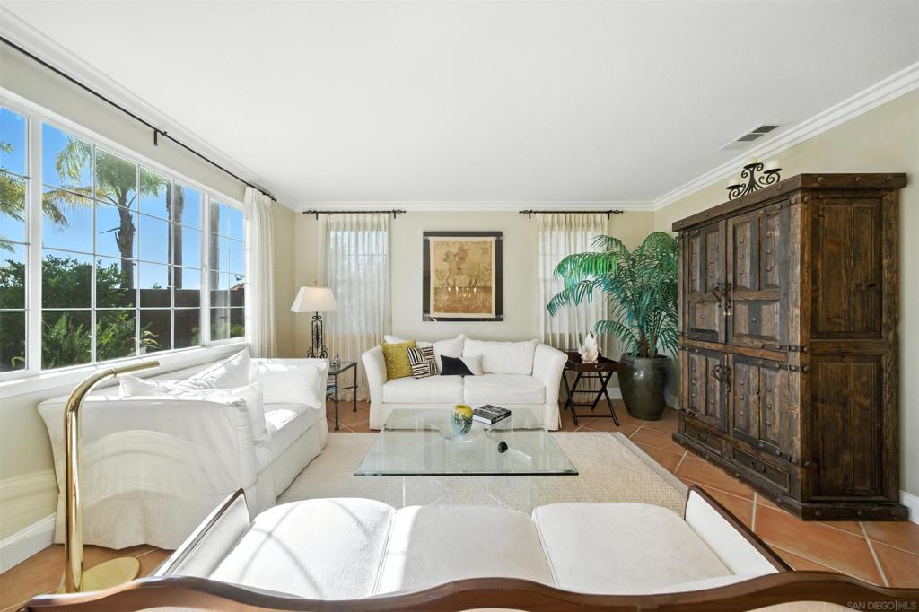 MLS #250031505SD img 14