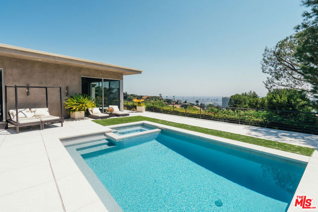 1470 CARLA, Beverly Hills CA: https://media.crmls.org/mediaz/6a97500d-5411-4e62-80c9-a2282f418c03.jpg