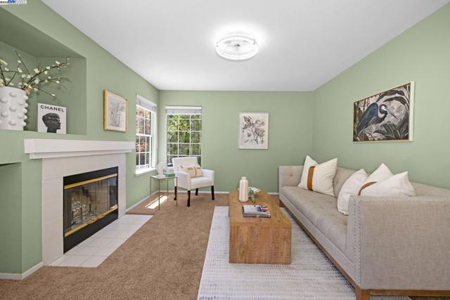 96 Trixie Dr, Livermore CA: https://media.crmls.org/mediaz/6a9895eb-046a-4785-8405-949a0638b06b.jpg