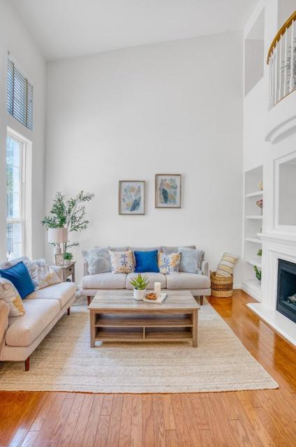 3948 Mosher Drive, San Jose CA: https://media.crmls.org/mediaz/6a98e0bf-7c74-4afe-a956-cee1a252ca16.jpg