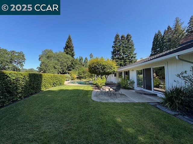 1901 Park Meadow, Alamo CA: https://media.crmls.org/mediaz/6a9a61e3-368f-4cb5-9bb6-9f1396224a70.jpg