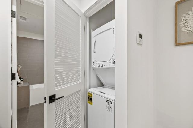 922 Woodside Road, Redwood City CA: https://media.crmls.org/mediaz/6a9bbbe8-7199-4272-92d5-76c625122a50.jpg