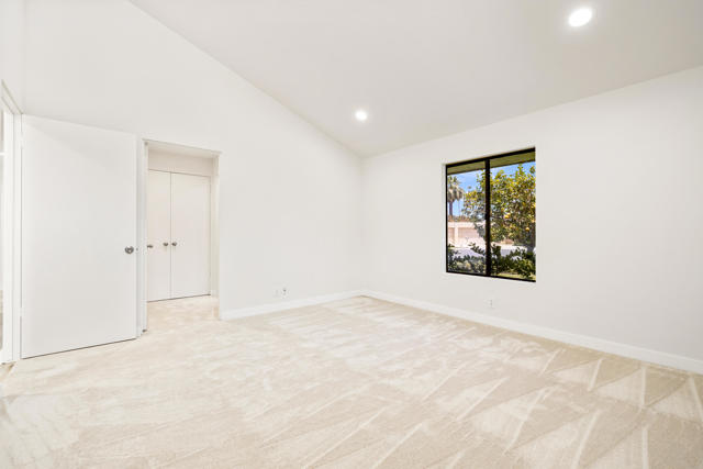 46428 War Bonnet Circle, Indian Wells CA: https://media.crmls.org/mediaz/6a9bda6d-ccfd-4592-aef7-b256f6e67062.jpg