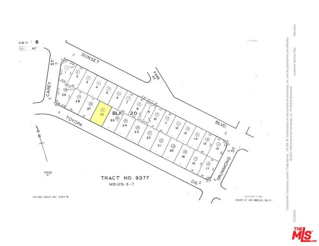 856 Toyopa Drive photo 2