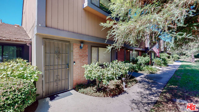 14456 Foothill Boulevard, 48 photo 1