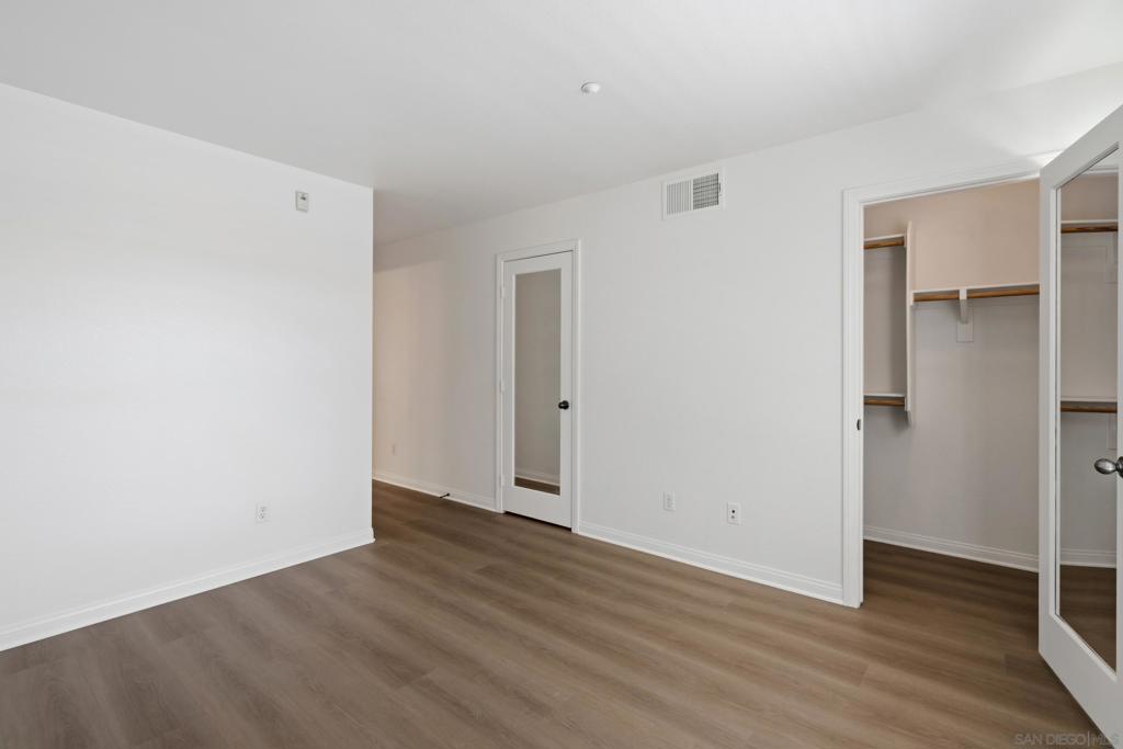 3538 Shoreline Bluff Lane - photo 15