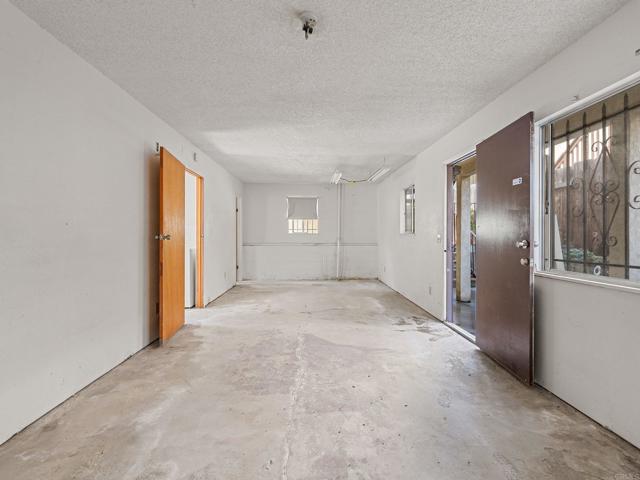 Detail Gallery Image 14 of 29 For 4581 Georgia St, San Diego,  CA 92116 - – Beds | – Baths