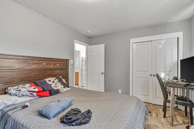 748 Clara Street, Oakland CA: https://media.crmls.org/mediaz/6aa0f721-6496-4422-bcc9-6074be4a5155.jpg