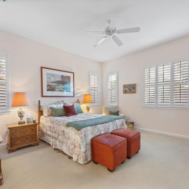 443 Collis St, Brentwood CA: https://media.crmls.org/mediaz/6aa25054-b6e3-4455-8d8d-be82cbfb144b.jpg