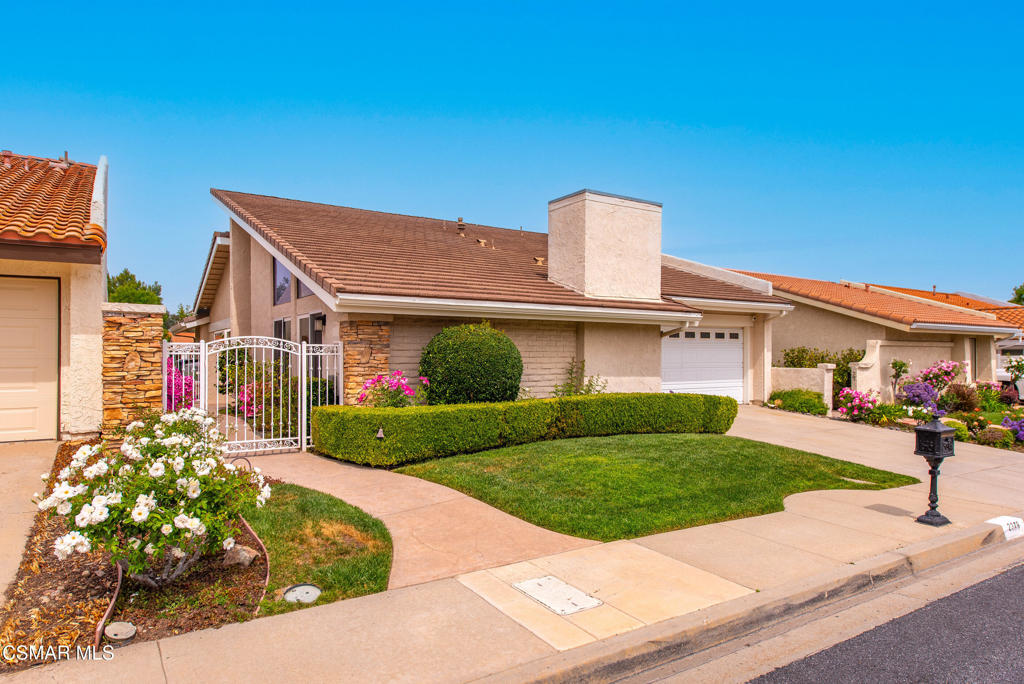 2379 Leeward Circle