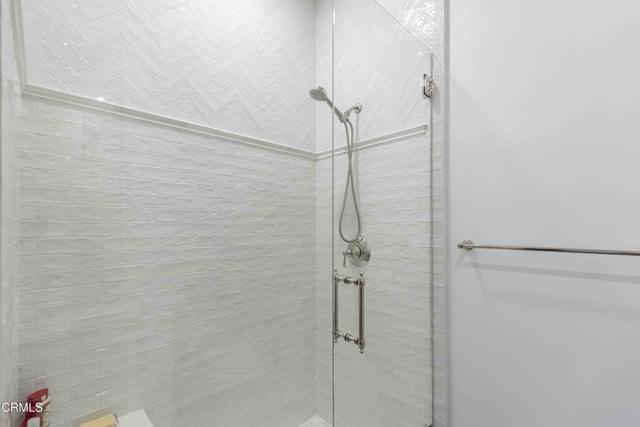 2300 Weybridge Drive, Bakersfield CA: https://media.crmls.org/mediaz/6aa2c227-6f33-4e47-9221-b6f872307970.jpg