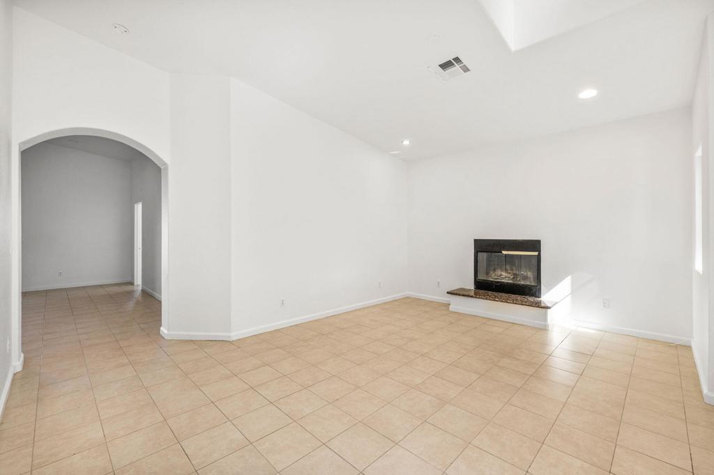 MLS #219138264DA image #6