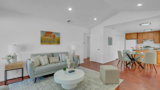 2582 Tosca Way, San Jose CA: https://media.crmls.org/mediaz/6aa4509a-3050-4acb-83cb-71af8cb9d184.jpg