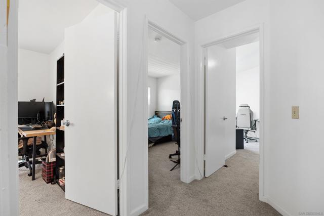 9342 Twin Trails Drive, San Diego CA: https://media.crmls.org/mediaz/6aa76e69-8c35-4cbc-ae87-df34e60c6d4f.jpg