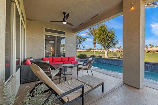 80464 Muirfield Drive, Indio CA: https://media.crmls.org/mediaz/6aa856f8-5c38-4575-b1dd-71c78986ba4d.jpg