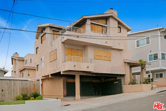 615 11th Street, Hermosa Beach, California 90254, ,Residential Income,Sold,11th,25496133