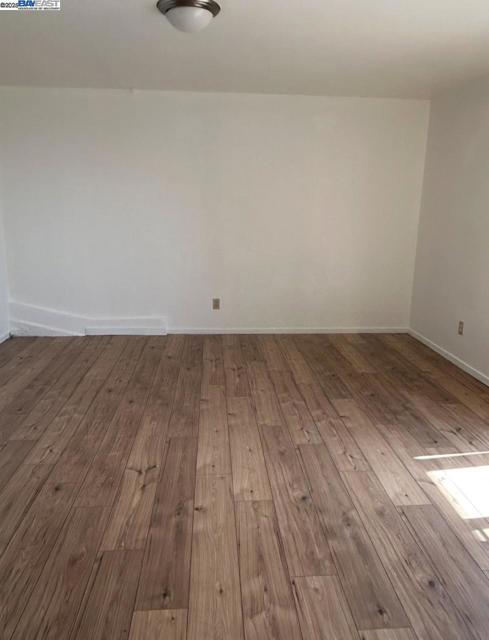 0 Robey Dr, Castro Valley CA: https://media.crmls.org/mediaz/6aaa2c17-7bdd-4bfe-94cf-be31a5105354.jpg