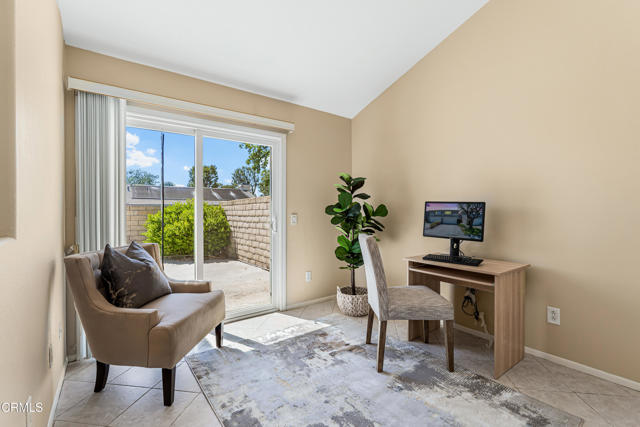 Detail Gallery Image 23 of 37 For 2451 Manet Ln, Simi Valley,  CA 93063 - 4 Beds | 3 Baths