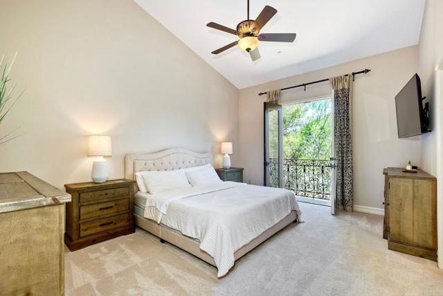 11558 Creek Road, Poway CA: https://media.crmls.org/mediaz/6aab31c9-3584-43b8-b5fb-8a8a31679080.jpg