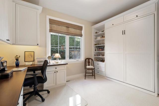 107 Carnoustie Drive, Half Moon Bay CA: https://media.crmls.org/mediaz/6aab6505-3c30-4781-b69d-69b5511b3ab9.jpg